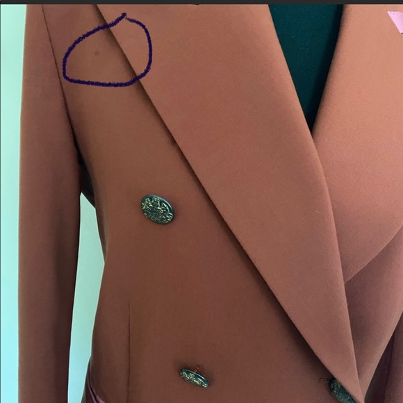 Blazer - Picture 12 of 13